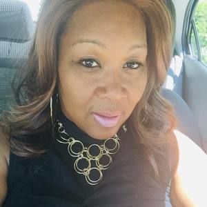 Meet your Posher, Sonya